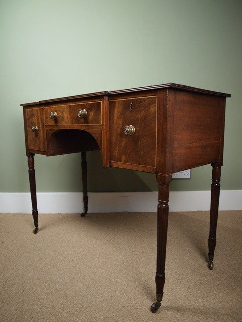 George III Mahogany Inlaid Side Table