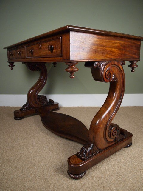 Victorian Mahogany Side Table