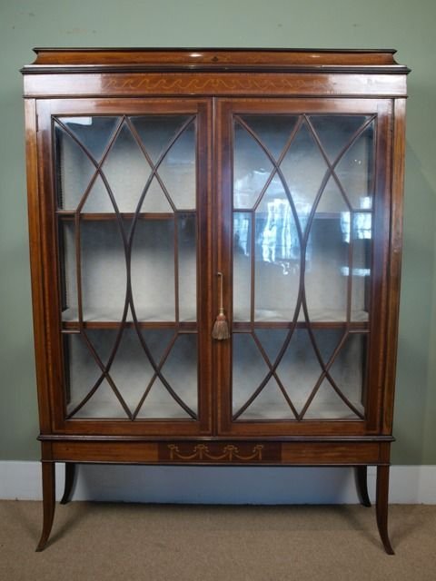 Edwardian Mahogany Inlaid Display Cabinet