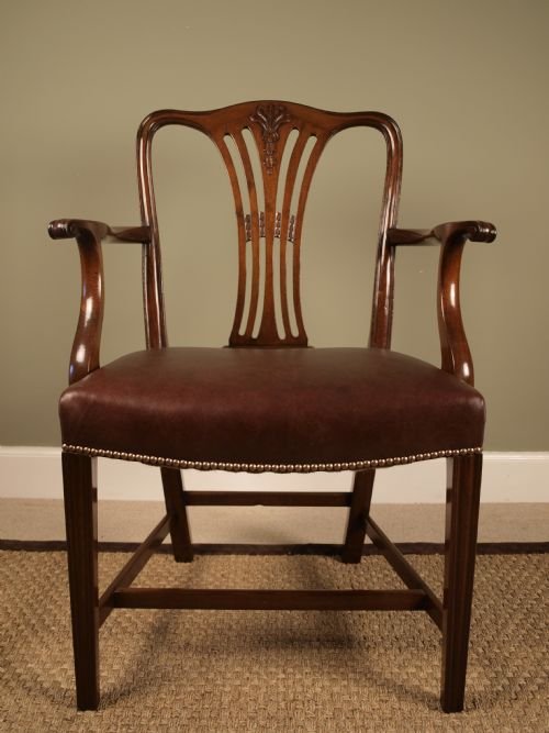 Georgian Mahogany Elbow Chair