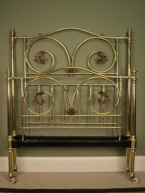 Beautiful Victorian Brass 3ft6" Single Bed