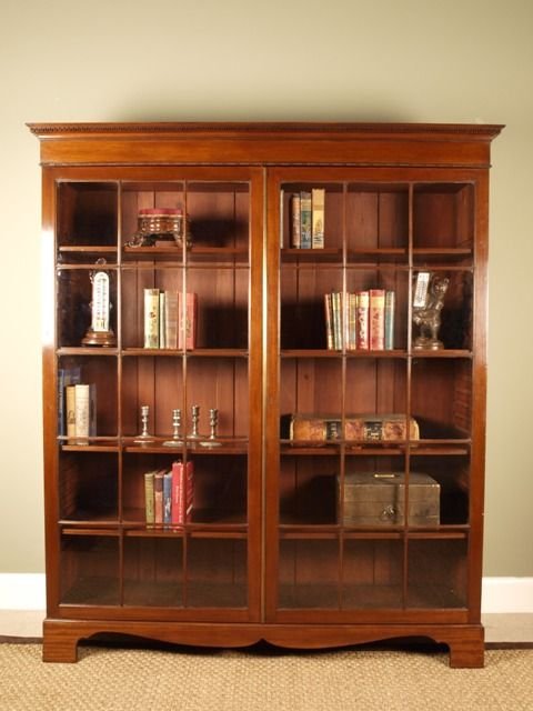 Edwardian Mahogany Bookcase/ Display Cabinet