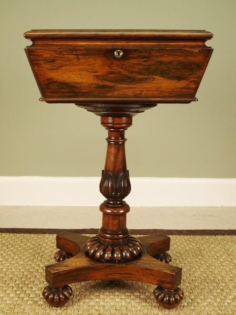 Georgian Rosewood Teapoy by Gillow