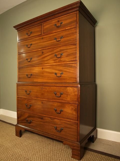 Georgian Mahogany Chest on Chest