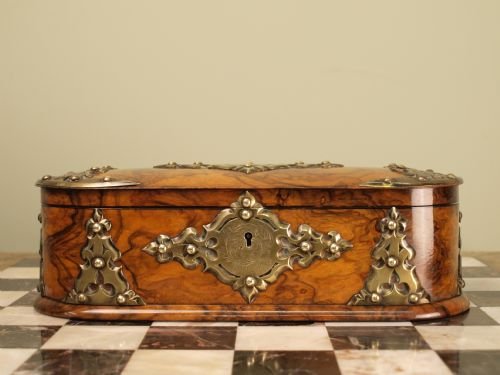 A Fine Quality Burr Walnut Trinket/glove Box