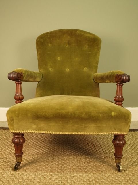 fig 1. Mahogany Armchair by Gillows