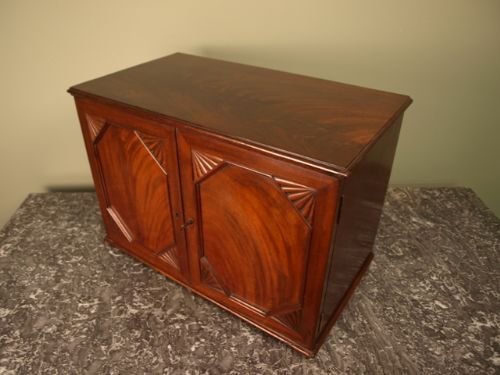 fig 1. Superb Irish Mahogany Collectors Cabinet - Gillingtons