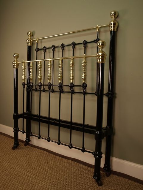 fig 1. Classic Victorian Brass & Iron Bed 4ft
