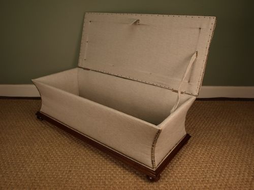 fig 1. A Victorian Sarcophogus Ottoman