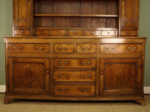 fig 2. A Superb Georgian English Oak Dresser