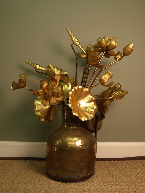 Rare Giltwood Japanese Buddhist Altar Flowers