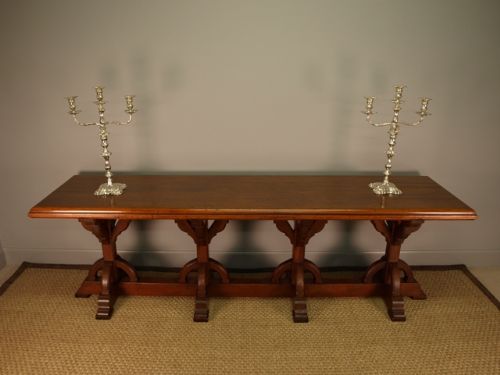 A Stunning 19th C. Altar / Console Table