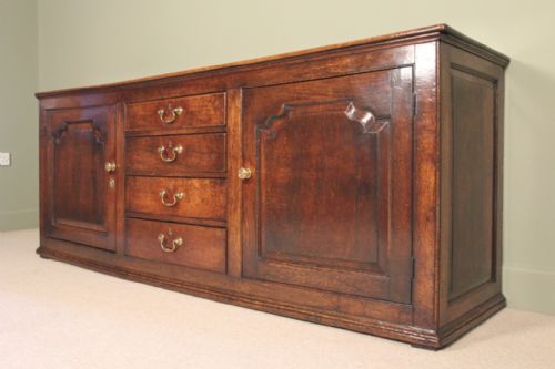 Superb 18th C. Oak Dresser Base