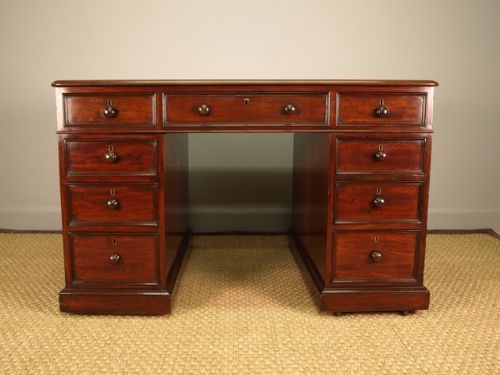 Superb William IV Mahogany Partners Desk