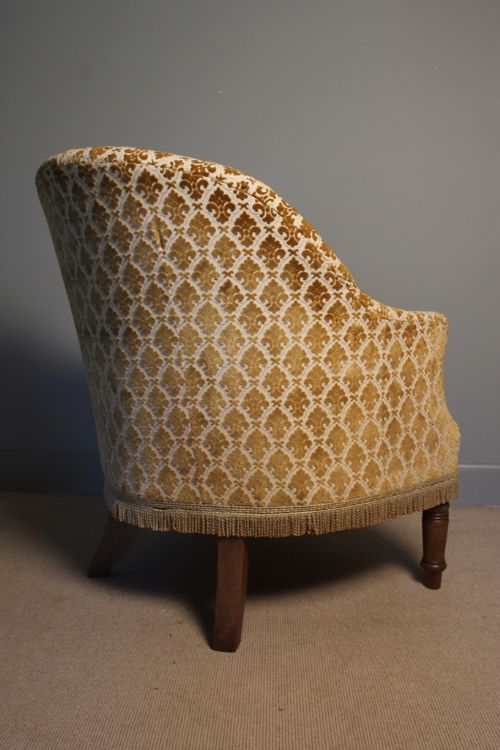 fig 1. Large Georgian Barrel Back Armchair
