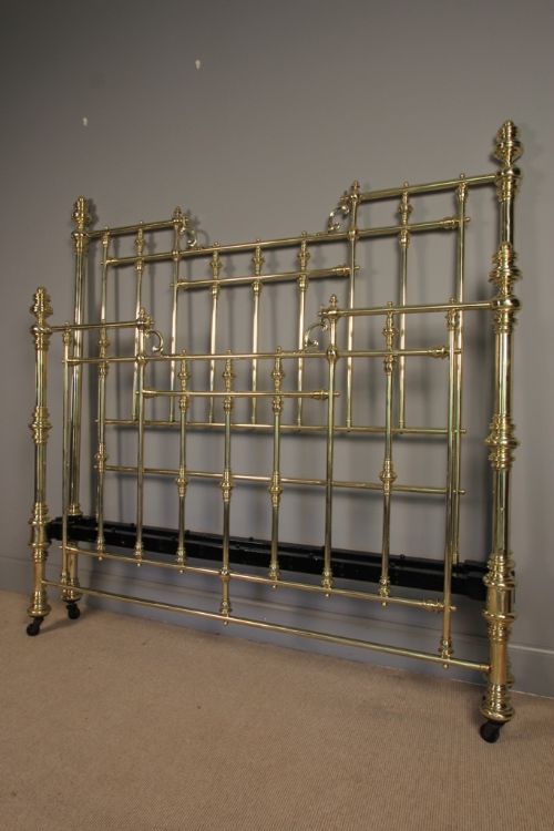 fig 1. A Fine Hoskins & Sewell Kingsize Brass Bed 5ft
