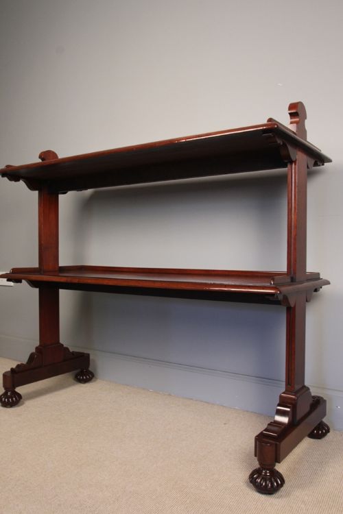 A Gillows Mahogany George IV Buffet