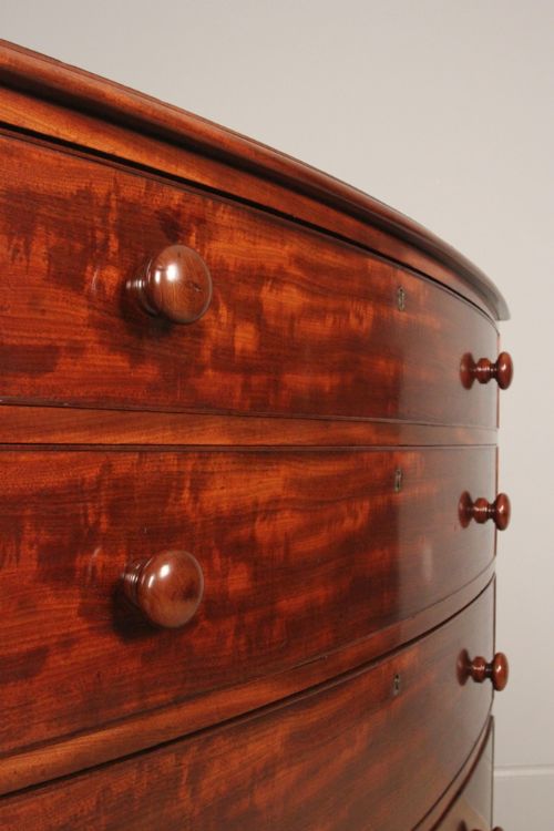 fig 4. Fine Gillows Country House Chest of Drawers