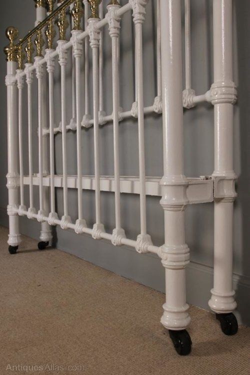 fig 3. Classic Victorian Brass & Iron Double (4ft6) Bed