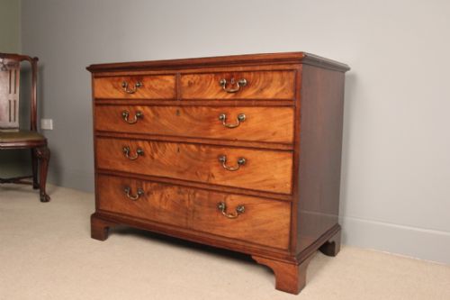 George III Mahogany Chest of Drawers
