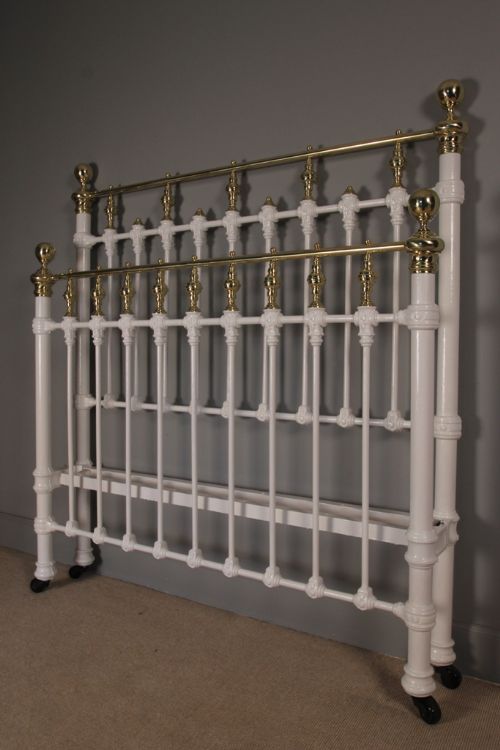 fig 5. Classic Victorian Brass & Iron Double (4ft6) Bed