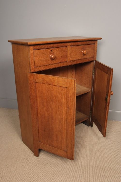 fig 5. 19th C. English Oak Side Cabinet