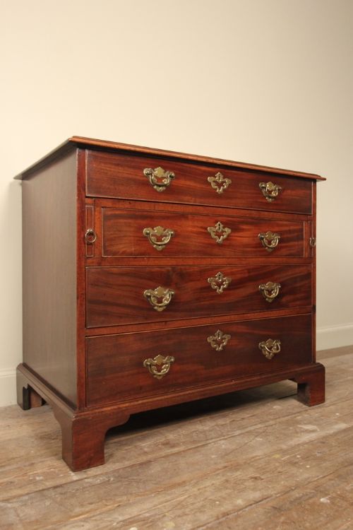 Superb Georgian Mahogany Gentleman's Dressing Chest of Drawers / Bachelors Chest