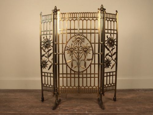 Arts & Crafts Fire Guard
