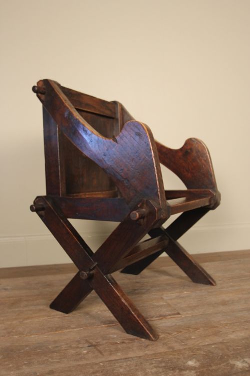 Lovely Child's Oak Glastonbury Chair