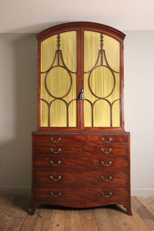 Superb 18th C. Mahogany Secretaire Bookcase