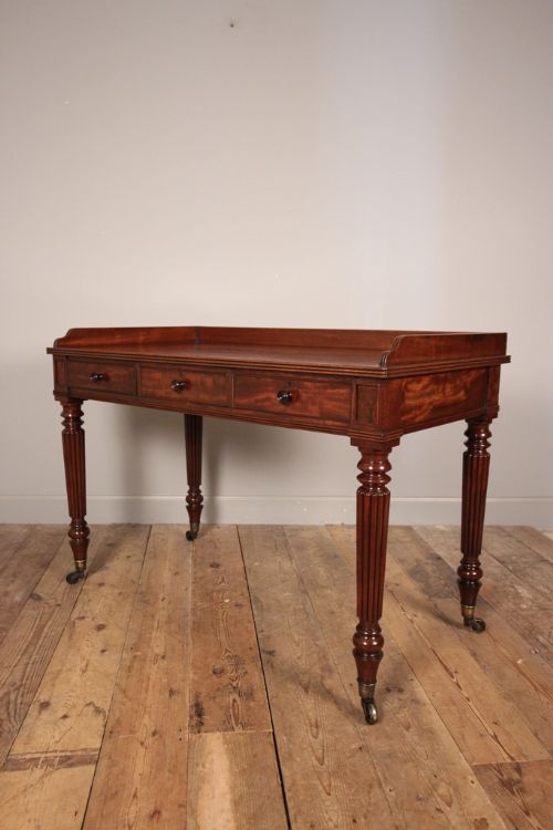 Regency Gillows Mahogany Side Table
