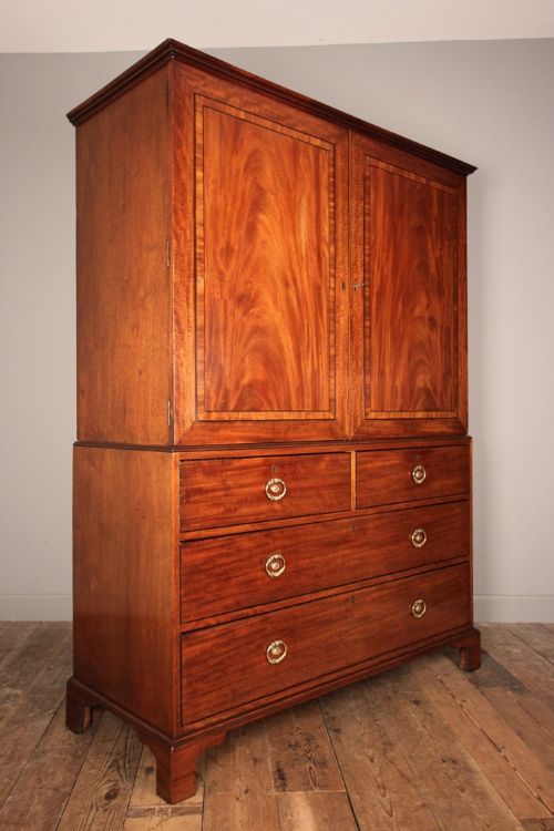 Wonderful Gillows Mahogany Linen Press