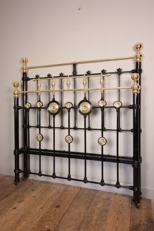 Stunning Victorian Double Brass & Iron Bed (4 Ft 6")