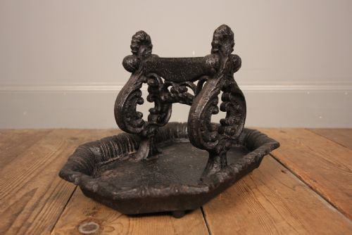 Regency Cast Iron Boot Scrape