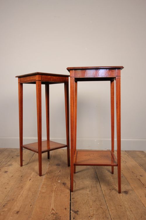 Small Pair of Edwardian Occasional Side Tables / Bedside Tables