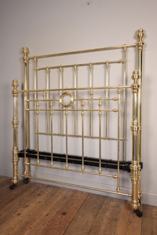 Super Quality 19th C Brass Double Bed (4 Ft 6")