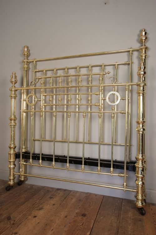 Super Quality 19th C Brass Double Bed (4 Ft 6")