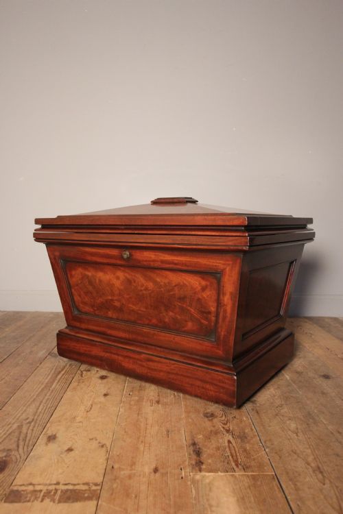 Regency Mahogany Cellarette