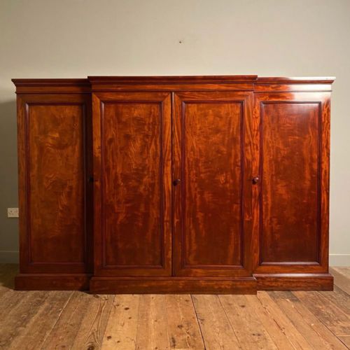 William IV Mahogany 3/4 Height Gentleman's Linen Press Wardrobe