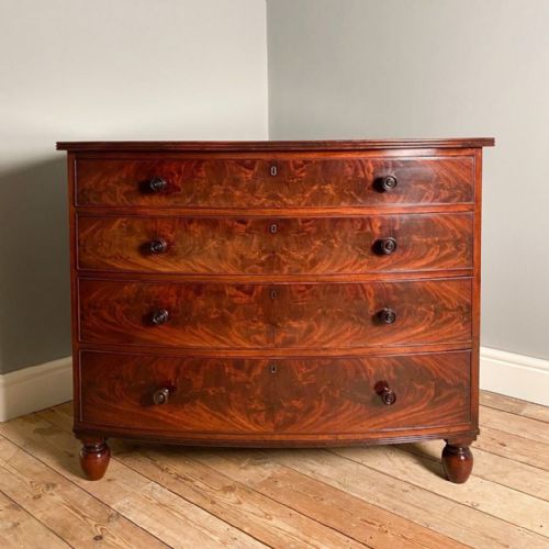 Regency Gillows Mahogany Chest of Drawers