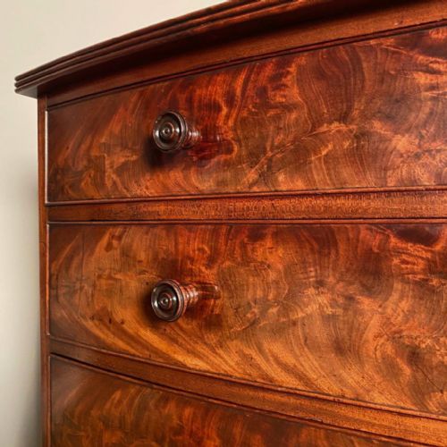 fig 2. Regency Gillows Mahogany Chest of Drawers