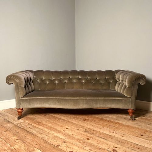 fig 1. 19th C Hindley & Sons Chesterfield Sofa