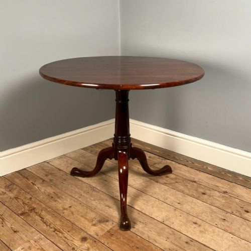 18th C Mahogany Tilt Top Table