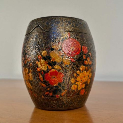 Pretty Edwardian Kashmiri Lidded Pot