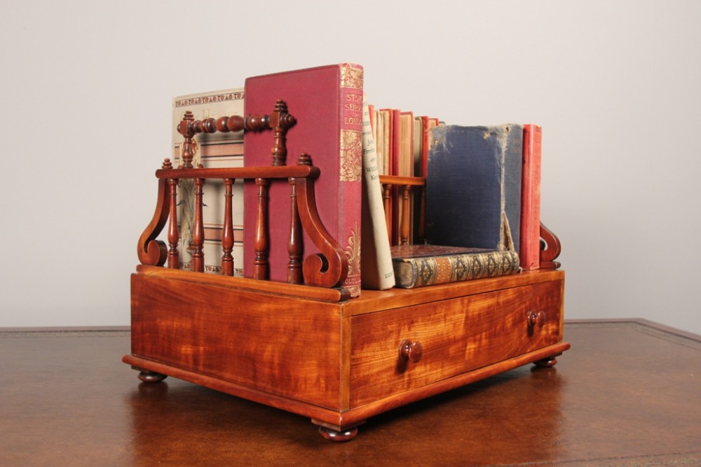 A Gillows Regency Satinwood Desk Top Bookstand