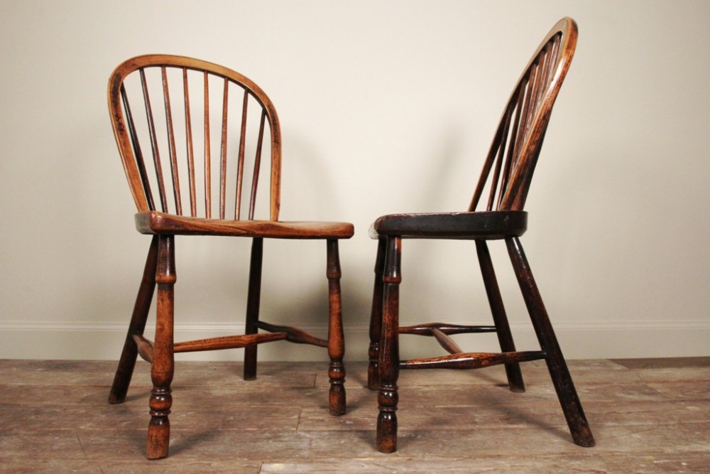  A Wonderful Pair of Elm & Ash Windsor Side Chairs, Country Chairs