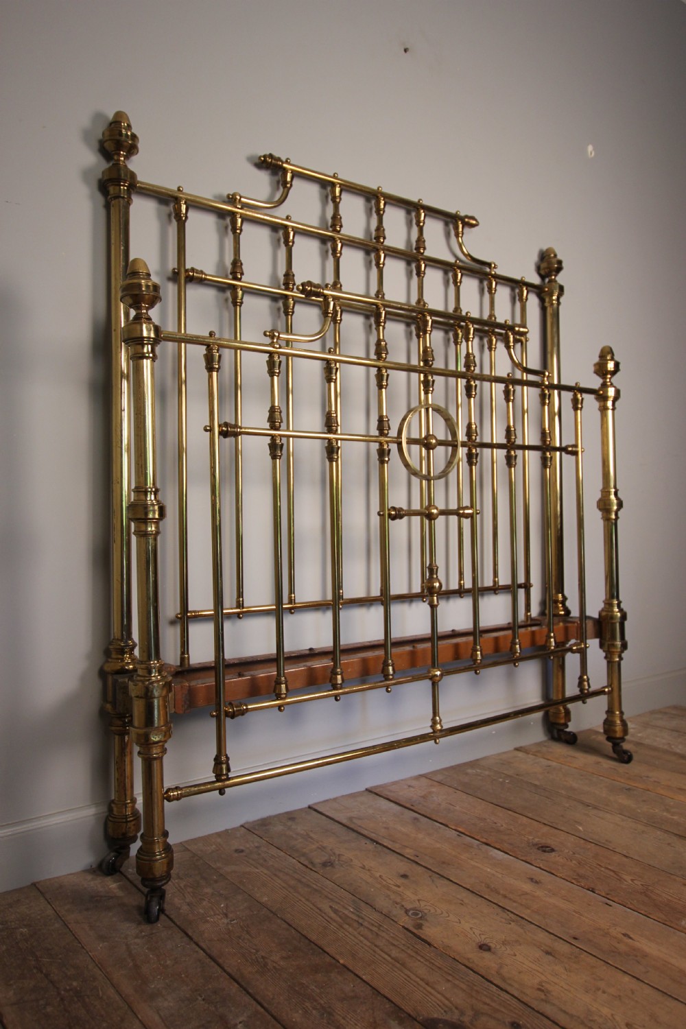 Wonderful Brass Double Bed with Original Lacquer Finish 4ft 6