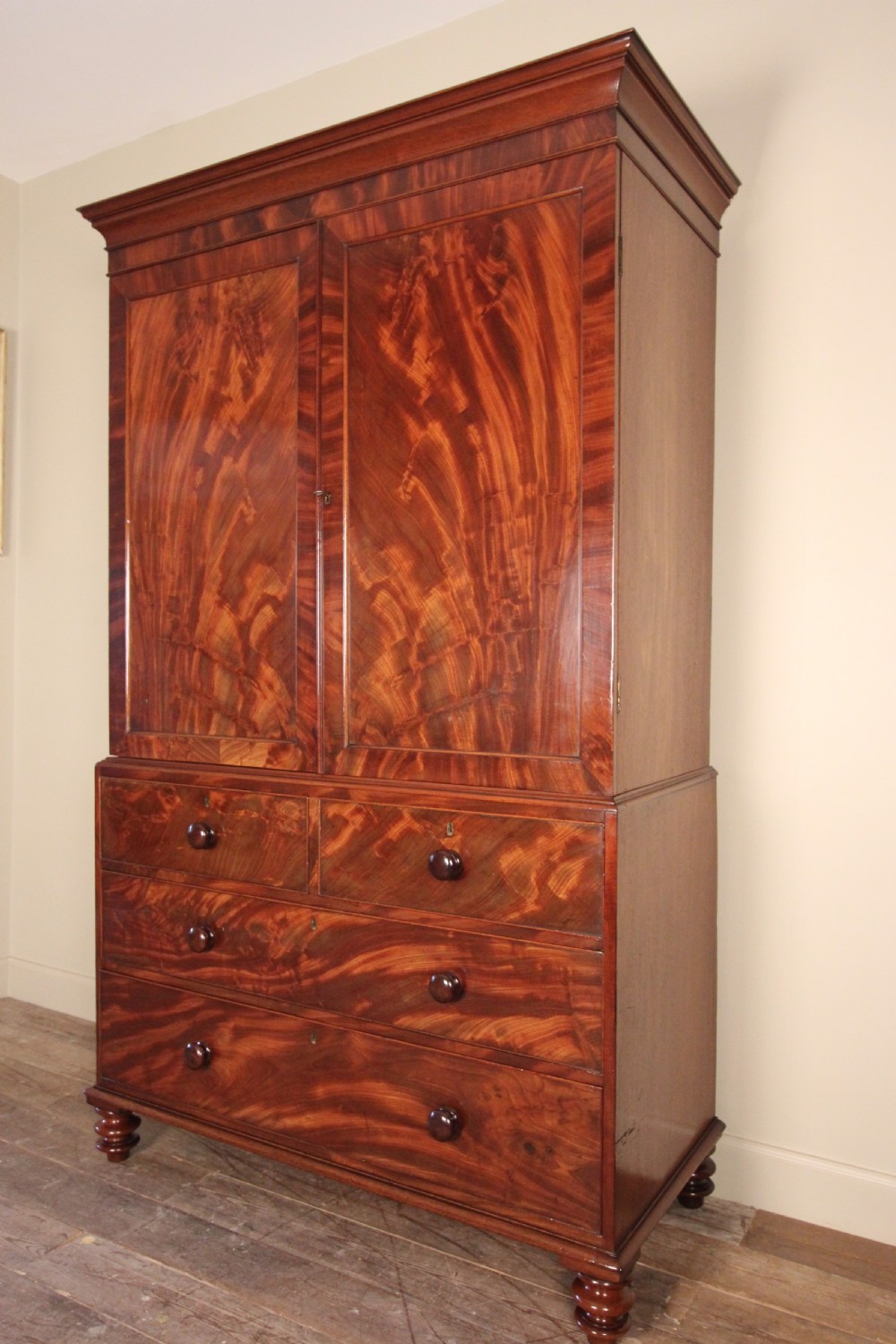 Highly figured William IV Mahogany Linen Press View II