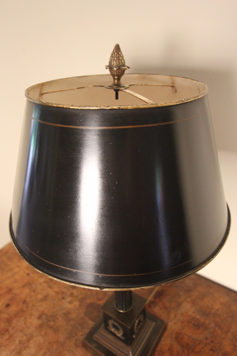Edwardian Corinthian Lamp Base with Original Shade View V