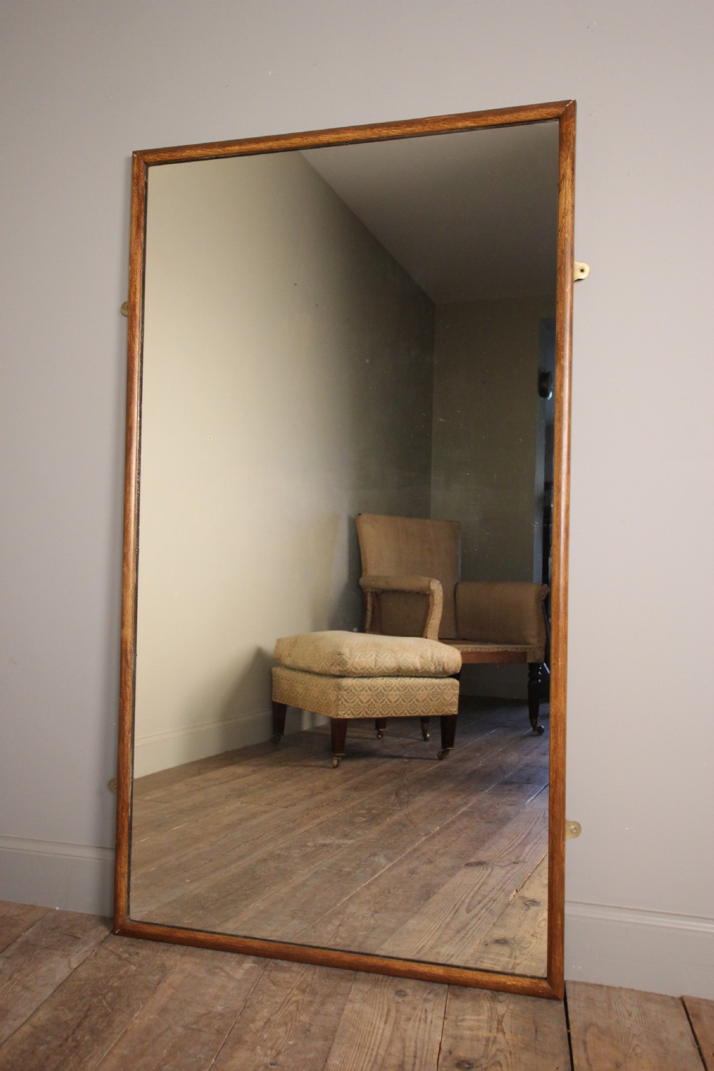 Stylish Outfitters Mirror with Original Paint
